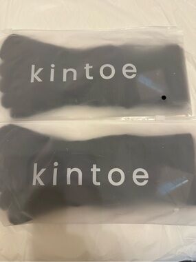 Lot of 2 Kintoe Coolmax Performance Ankle Socks Unisex